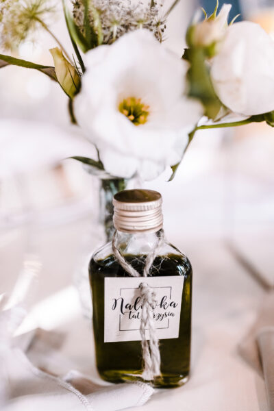 ślub w rustykalnym stylu, ślub w Dobczycach, Stara Stodoła w Dobczycach