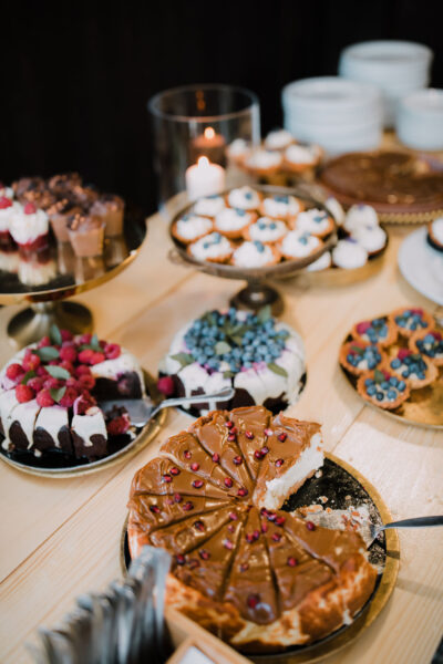 ślub w rustykalnym stylu, ślub w Dobczycach, Stara Stodoła w Dobczycach