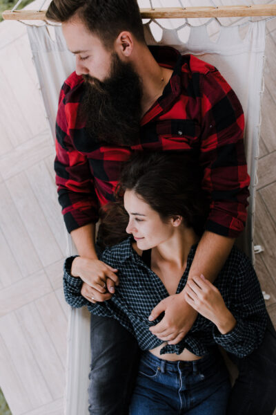 sesja ślubna w rustykalnym stylu, sesja ślubna boho, sesja ślubna w domu