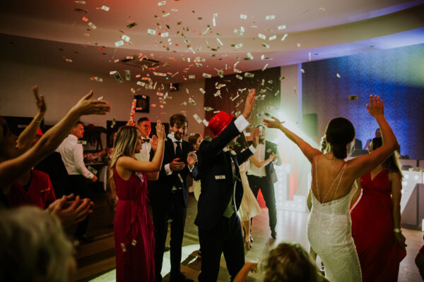 ślub w Dworze Soplicowo, pierwszy taniec, taniec ze świecą