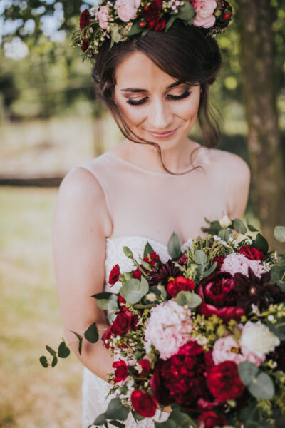 przygotowania ślubne w Warszawie, first look, detale z przygotowań ślubnych