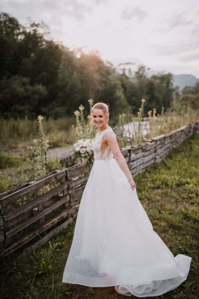 sesja ślubna golden hour, sesja ślubna w mieście, sesja ślubna na zamku