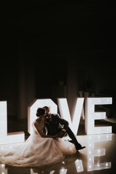 zimne ognie na weselu, oczepiny, ślub w Warszawie