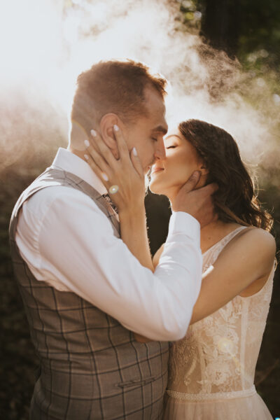 sesja ślubna golden hour, sesja ślubna w mieście, sesja ślubna na zamku