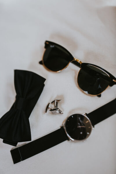 przygotowania ślubne w Warszawie, first look, detale z przygotowań ślubnych