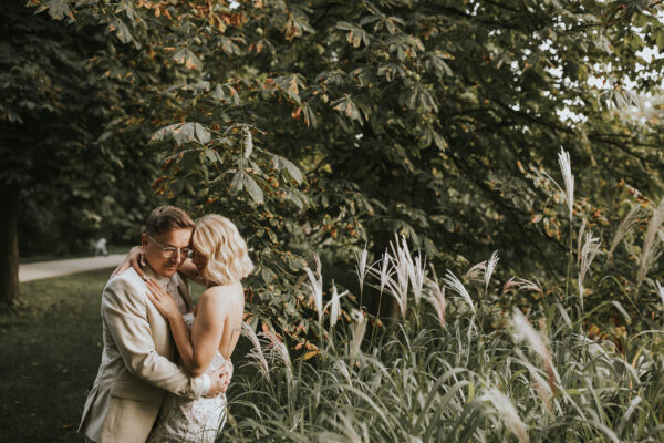 sesja ślubna w Warszawie, miejska sesja ślubna, sesja ślubna w Łazienkach Królewskich