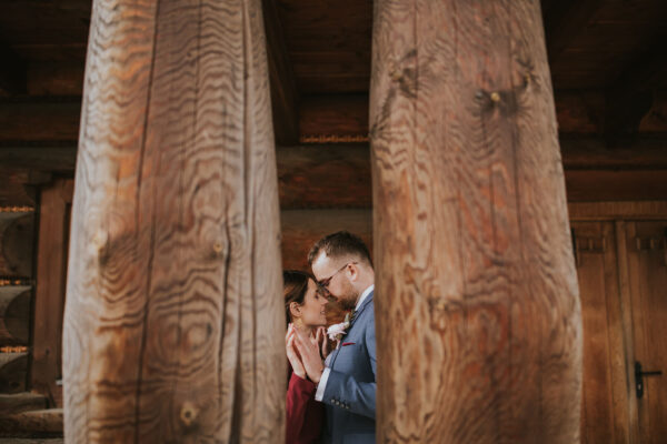 sesja ślubna golden hour, sesja ślubna w mieście, portrety