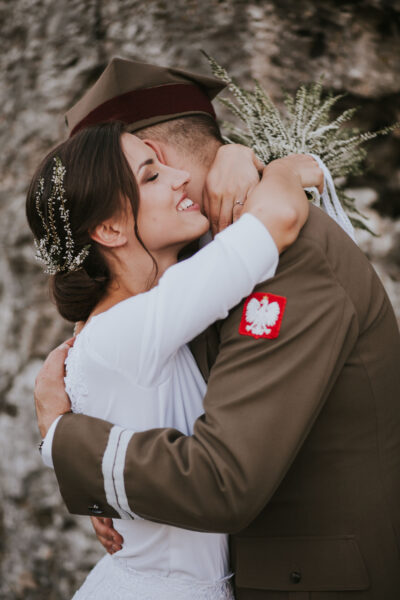 sesja ślubna golden hour, sesja ślubna w mieście, portrety