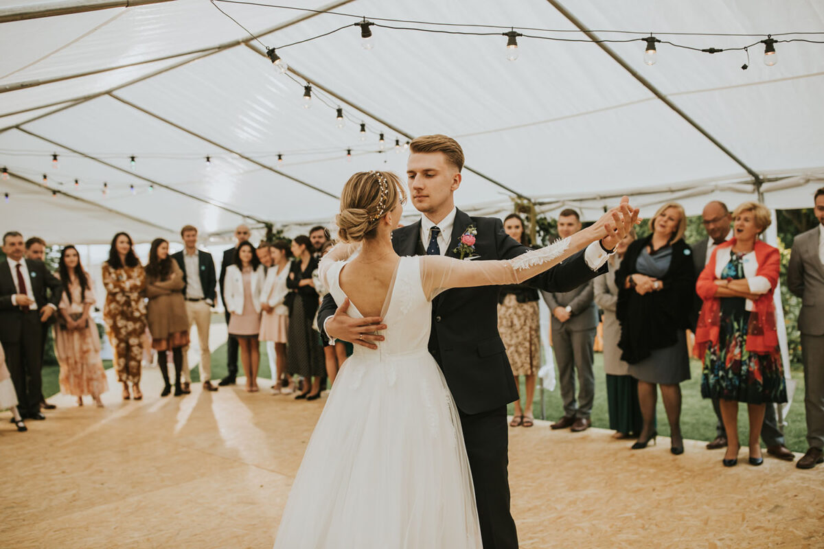 ślub w Rabce-Zdrój, wesele w ogrodzie, wesele pod namiotami, wesele w domu rodzinnym