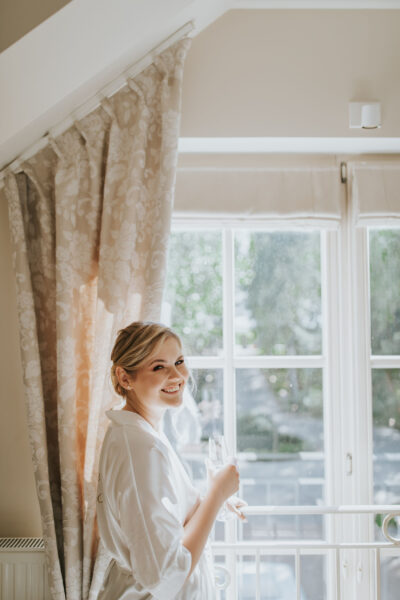 przygotowania ślubne w Warszawie, first look, detale z przygotowań ślubnych