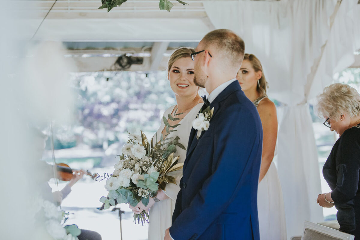 ślub Dwór Złotopolska Dolina, ślub cywilny w ogrodzie