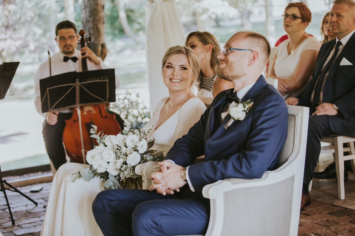 ślub Dwór Złotopolska Dolina, ślub cywilny w ogrodzie