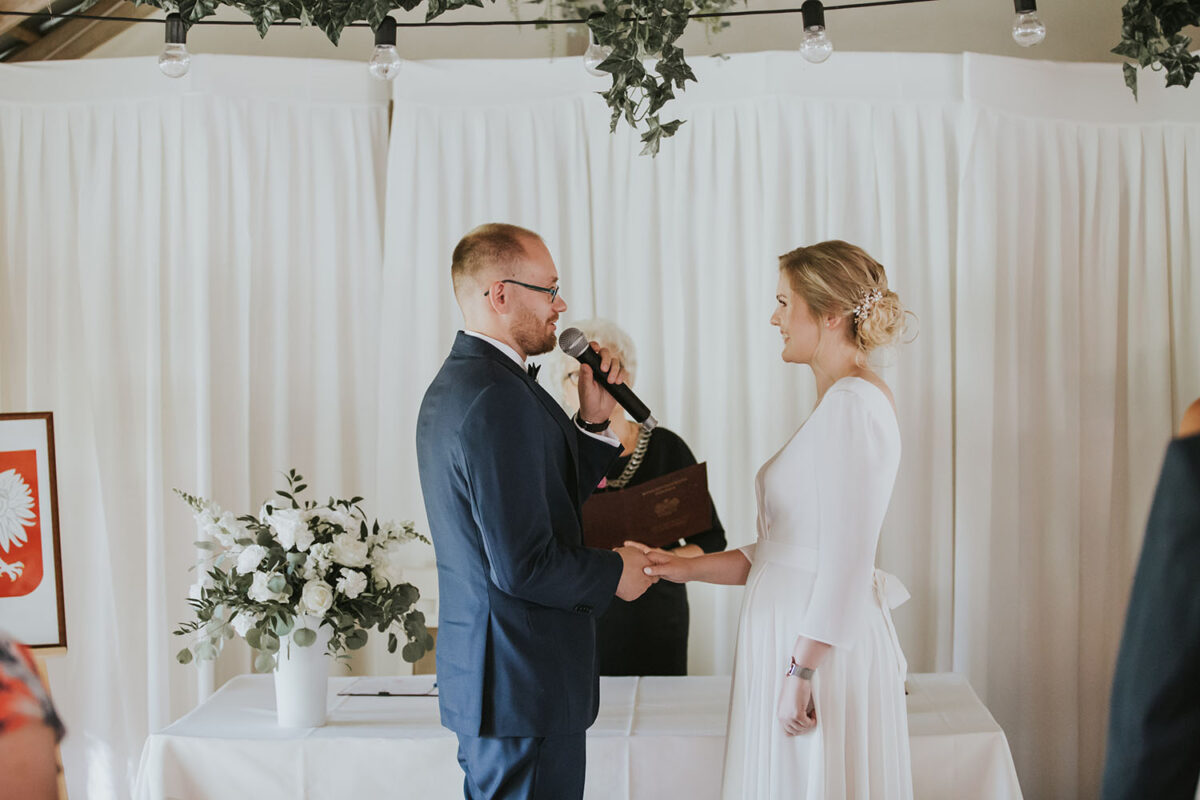 ślub Dwór Złotopolska Dolina, ślub cywilny w ogrodzie