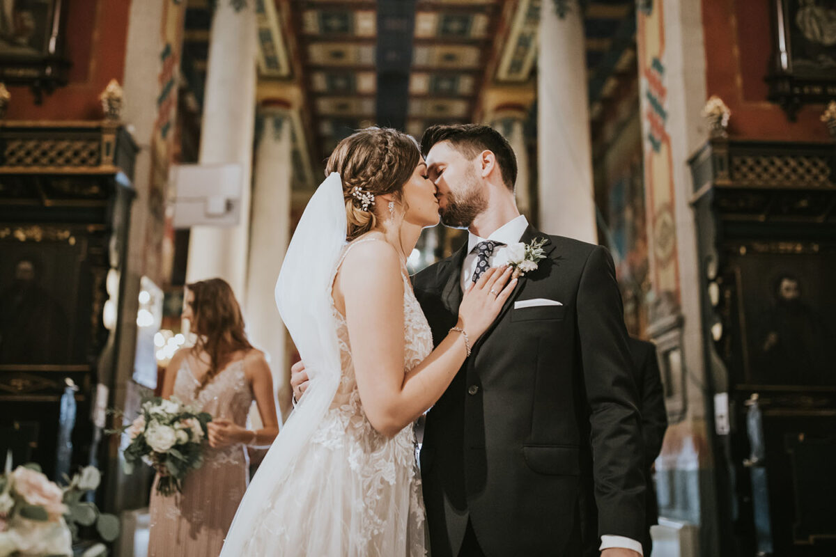 ślub w kościele pw. Wniebowzięcia NMP w Proszowicach, ślub pod Krakowem