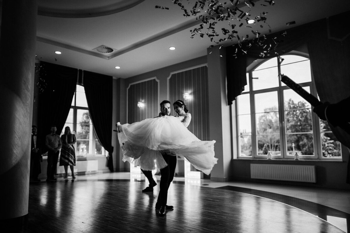 wesele w Kielcach, wesele w Szafranowym Dworze, sesja w dniu ślubu