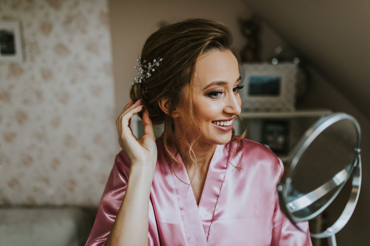 przygotowania panny młodej, fotograf ślubny Kielce, fotografia ślubna Kielce