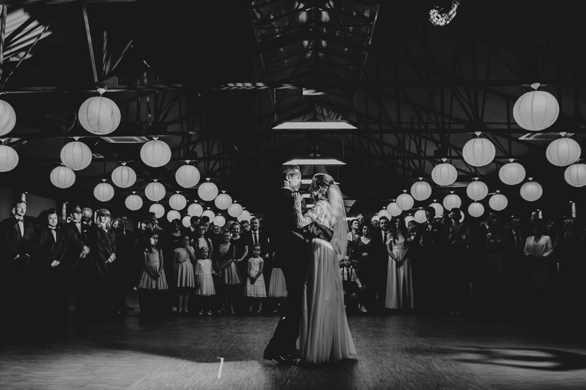 pierwszy taniec, wesele w Gościńcu za Borem, fotobudka na wesele