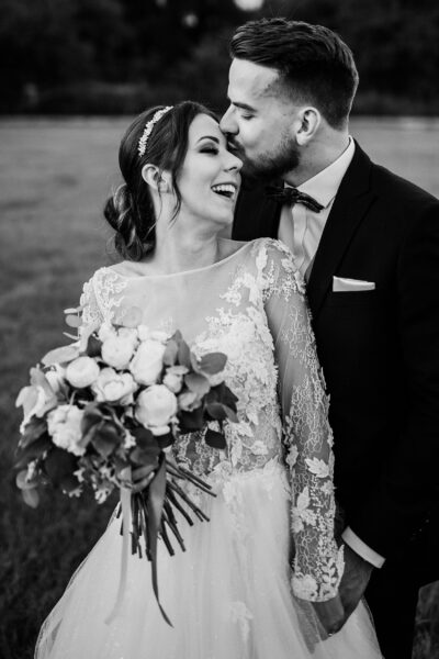 sesja ślubna w plenerze, sesja ślubna w lesie, sesja ślubna w Warszawie