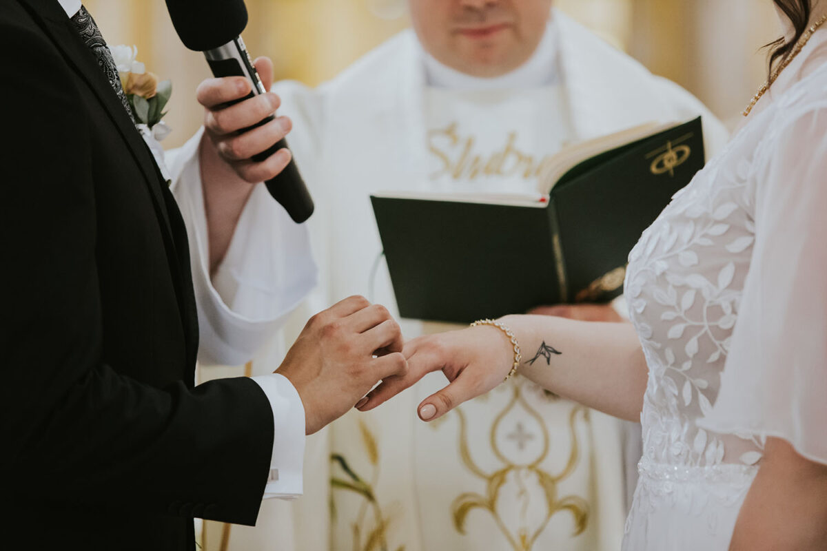 ślub w Górze Kalwarii, wesele pod Warszawą, kościół w Górze Kalwarii