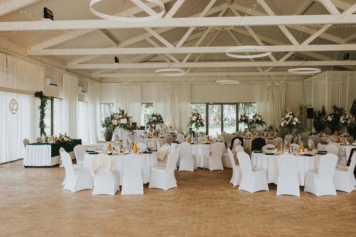 ślub w Warsaw Polo Club, sala weselna pod Warszawą, sesja z końmi