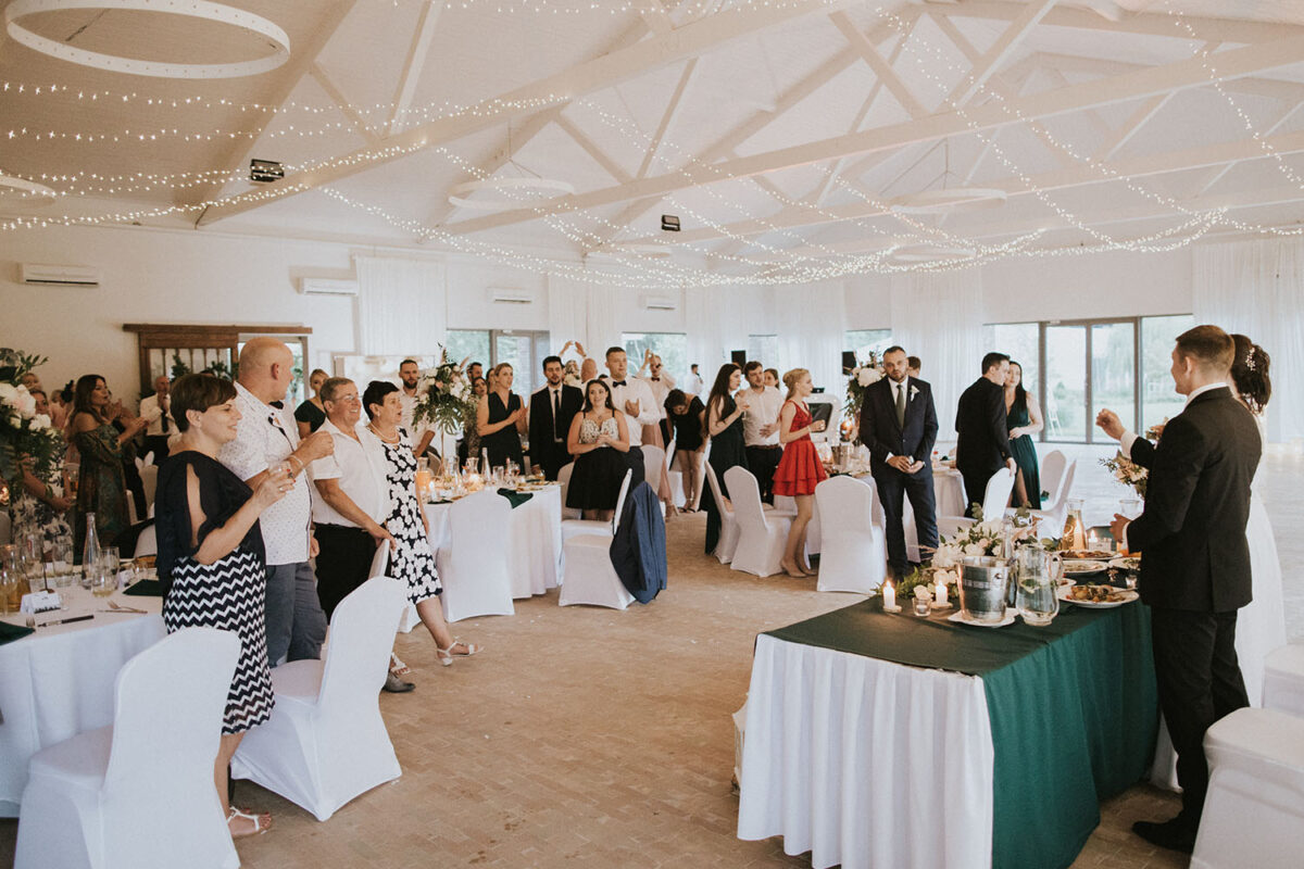 ślub w Warsaw Polo Club, sala weselna pod Warszawą, sesja z końmi