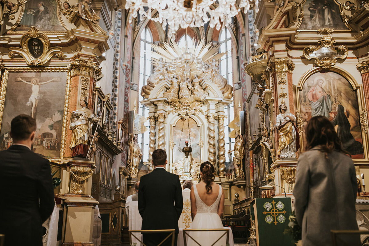 Szlachecki  Dwór w Pobiedniku, reportaż ślubny w Pobiedniku