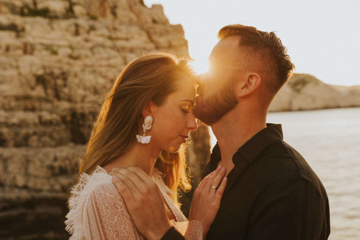 wschód słońca na Zakynthos, sesja ślubna na Zakyntos, sesja ślubna o wschodzie słońca